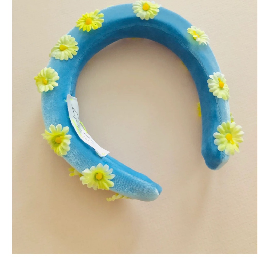 Daily floral headband 🩵💛